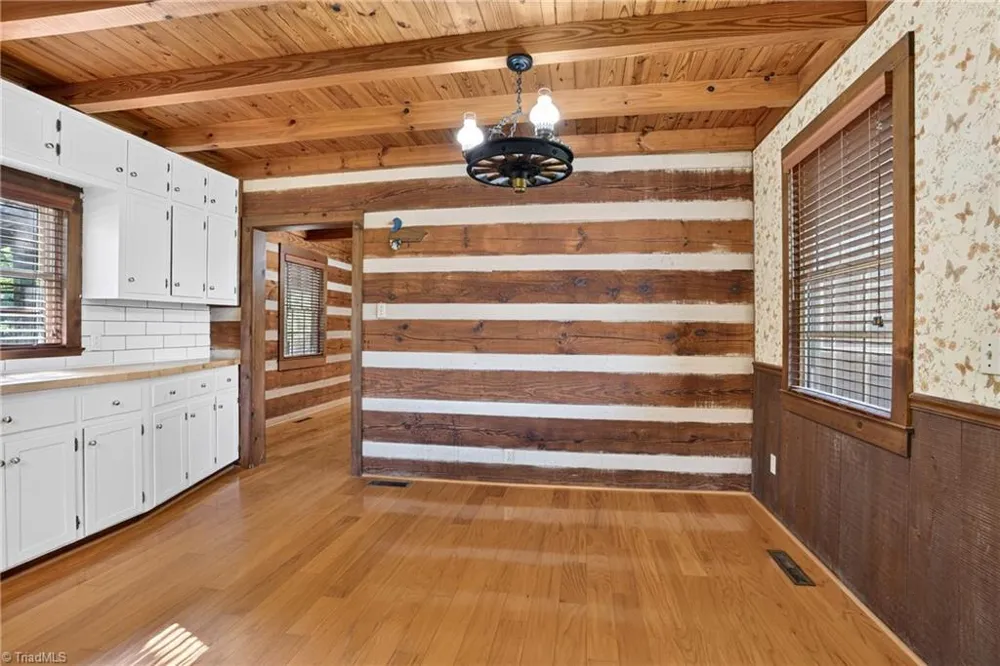 4269 Bright Star Lane Asheboro, NC 27205
