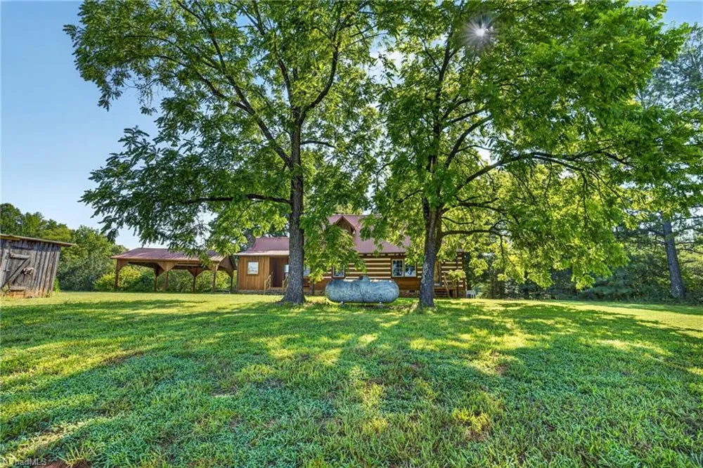 4269 Bright Star Lane Asheboro, NC 27205