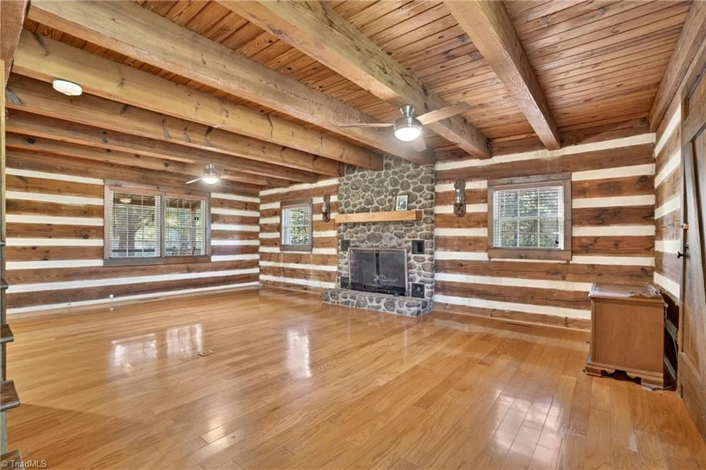 4269 Bright Star Lane Asheboro, NC 27205