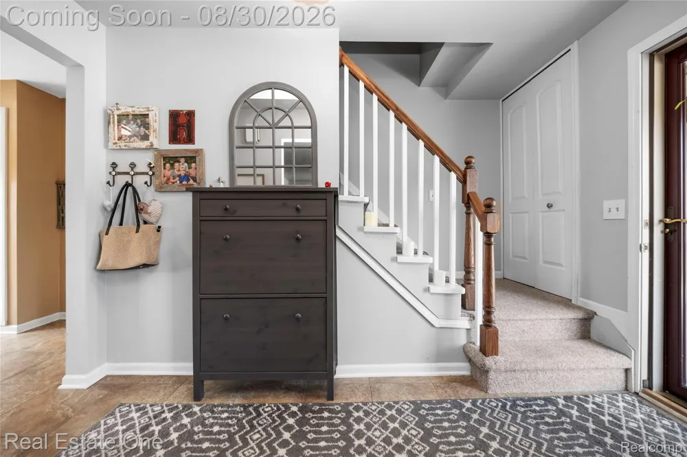 1667 Brentwood Drive Wixom City, MI 48393