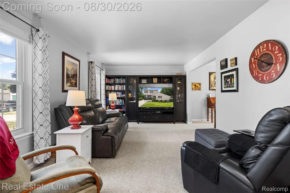 1667 Brentwood Drive Wixom City, MI 48393