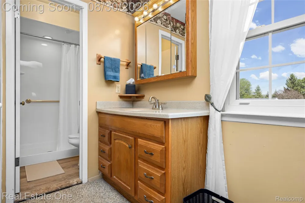 1667 Brentwood Drive Wixom City, MI 48393
