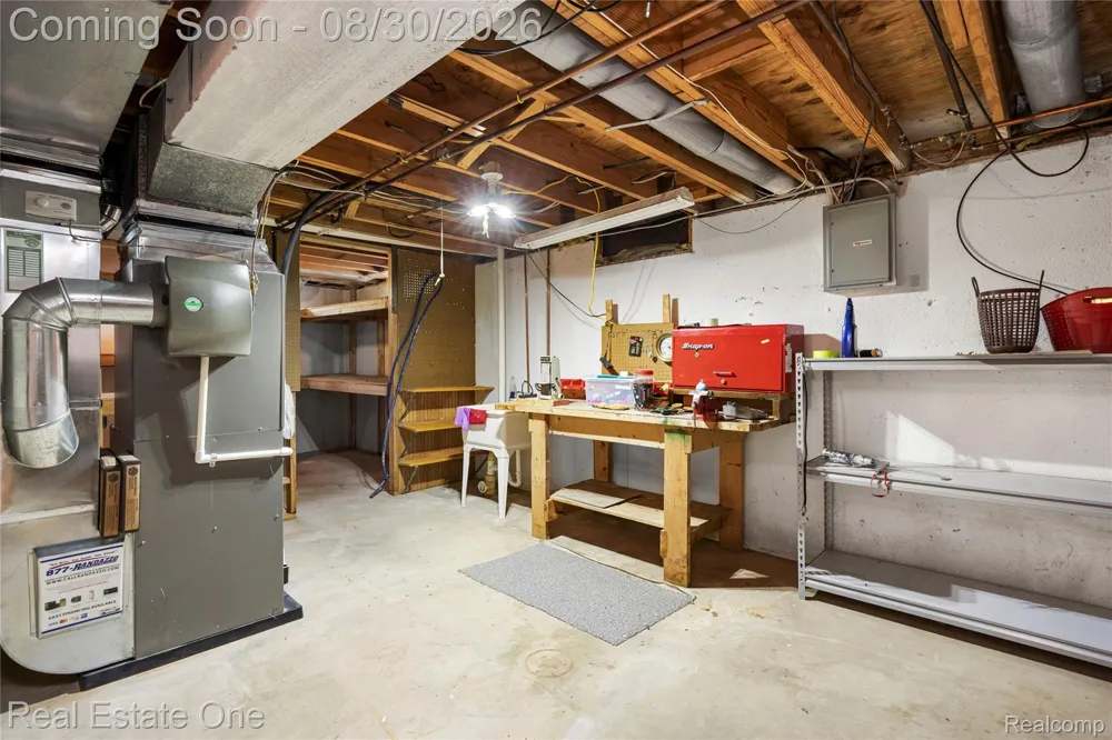 1667 Brentwood Drive Wixom City, MI 48393