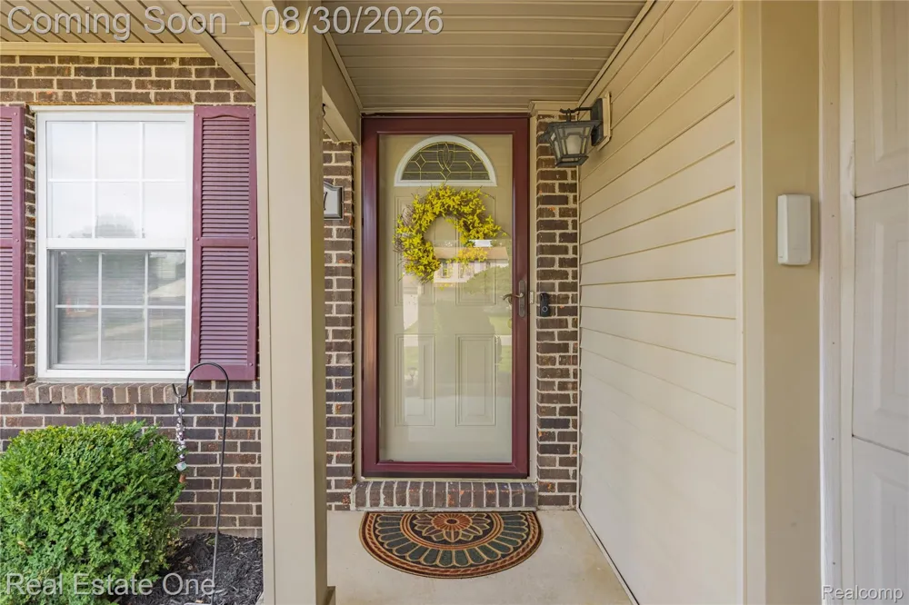 1667 Brentwood Drive Wixom City, MI 48393
