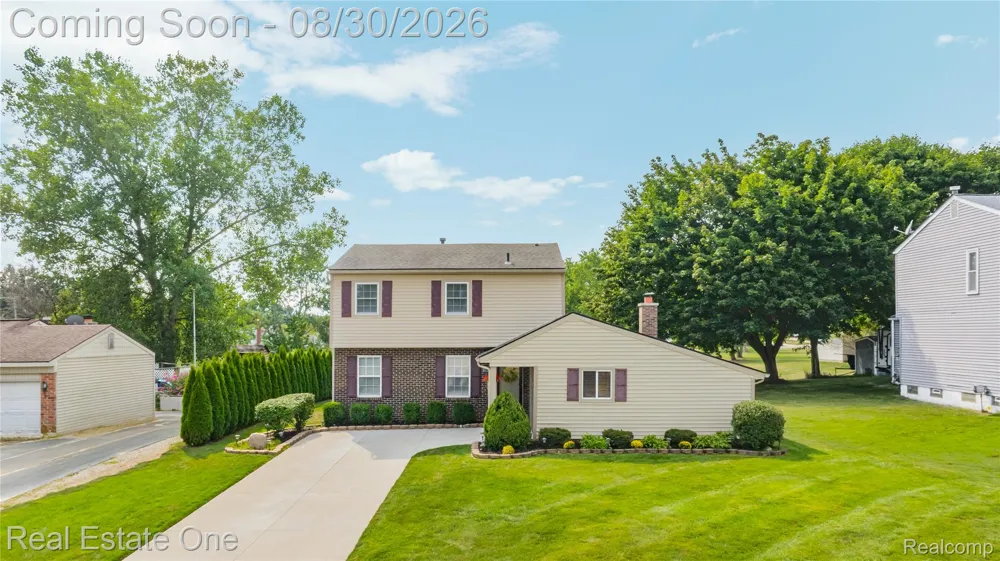 1667 Brentwood Drive Wixom City, MI 48393