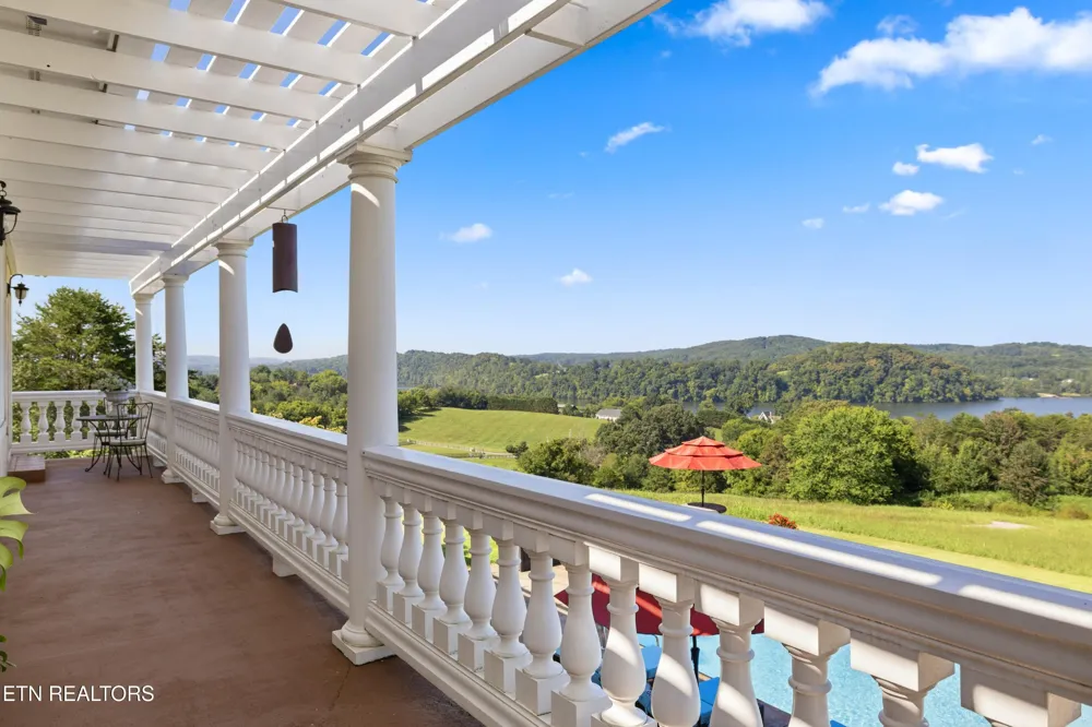 585 Little Dogwood Rd Kingston, TN 37763