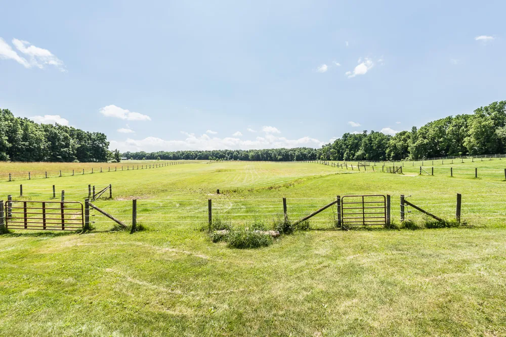5903 Gregory Road Webster Township, MI 48130