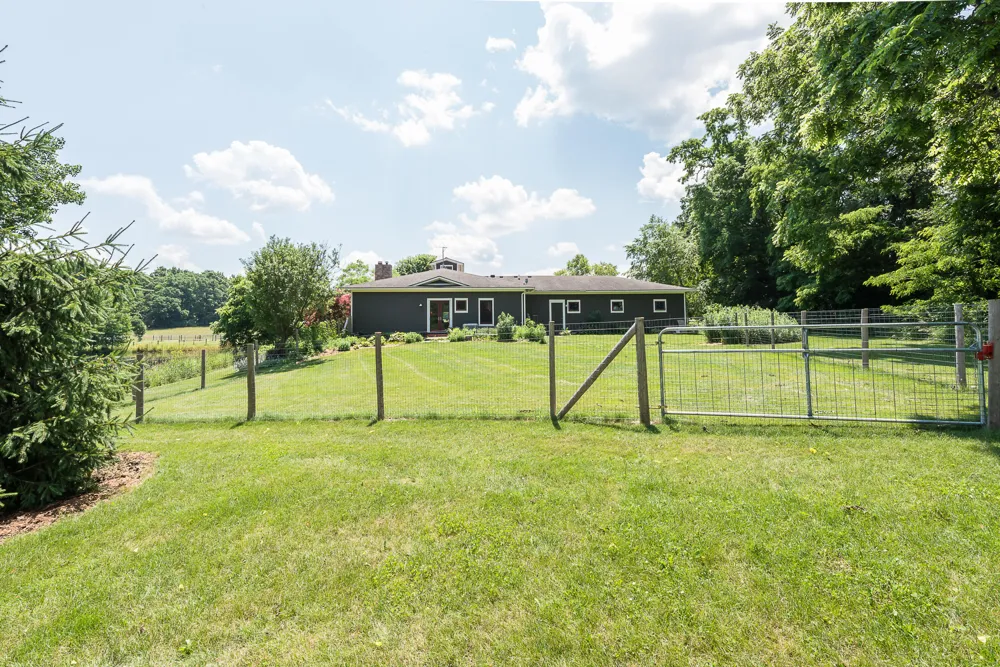 5903 Gregory Road Webster Township, MI 48130