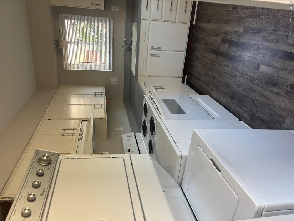 22000 Beck Road #101 Novi City, MI 48167