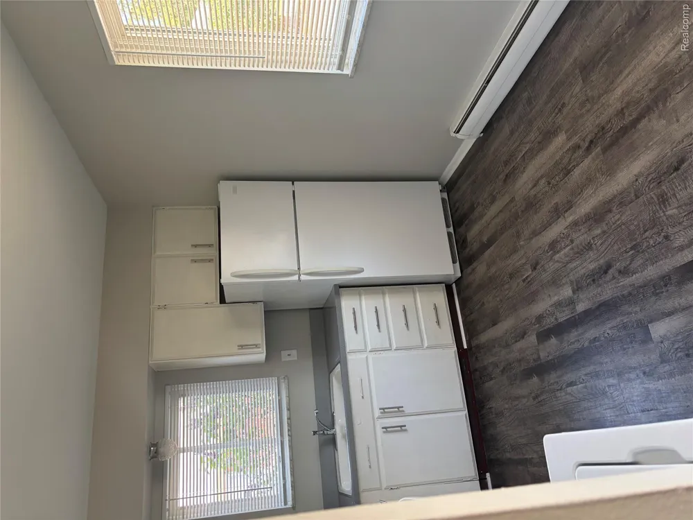 22000 Beck Road #101 Novi City, MI 48167