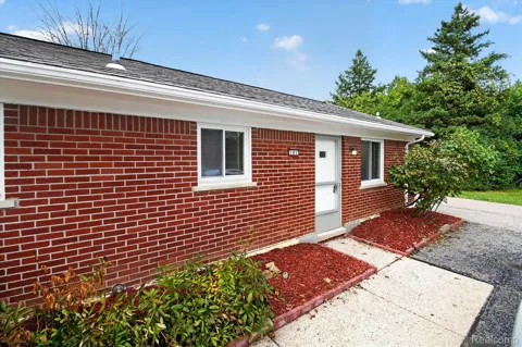22000 Beck Road #101
