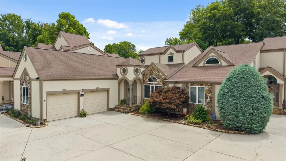 9934 Cattails Meadow Lane Ooltewah, TN 37363