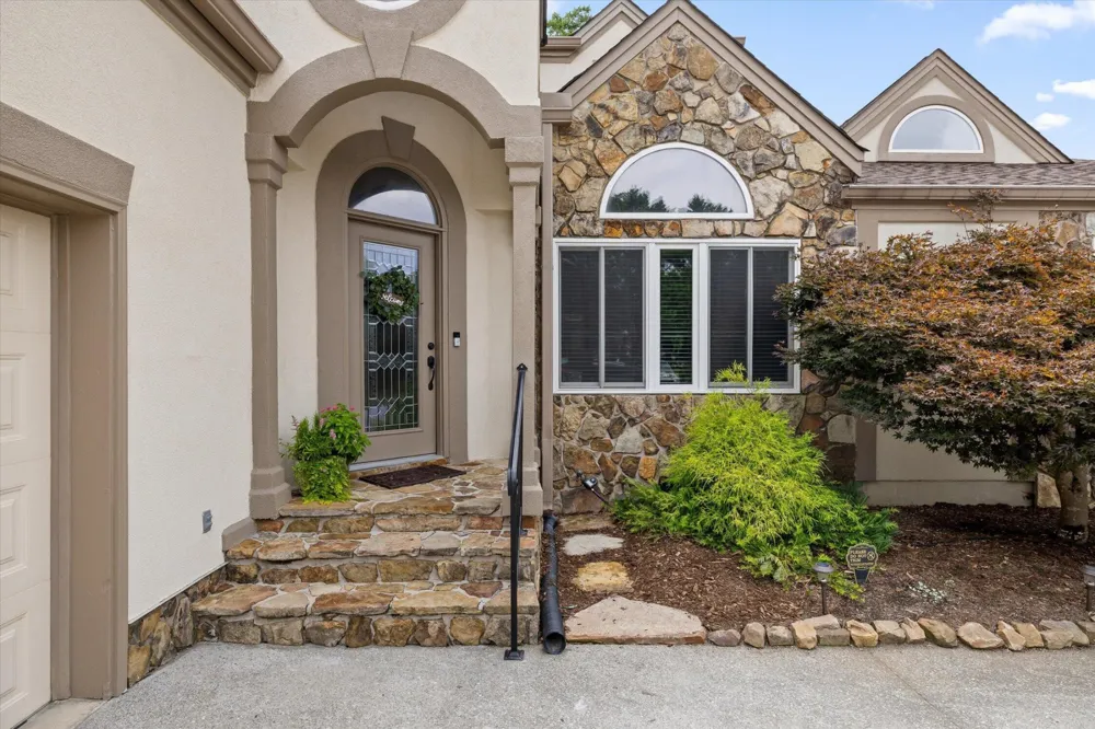 9934 Cattails Meadow Lane Ooltewah, TN 37363