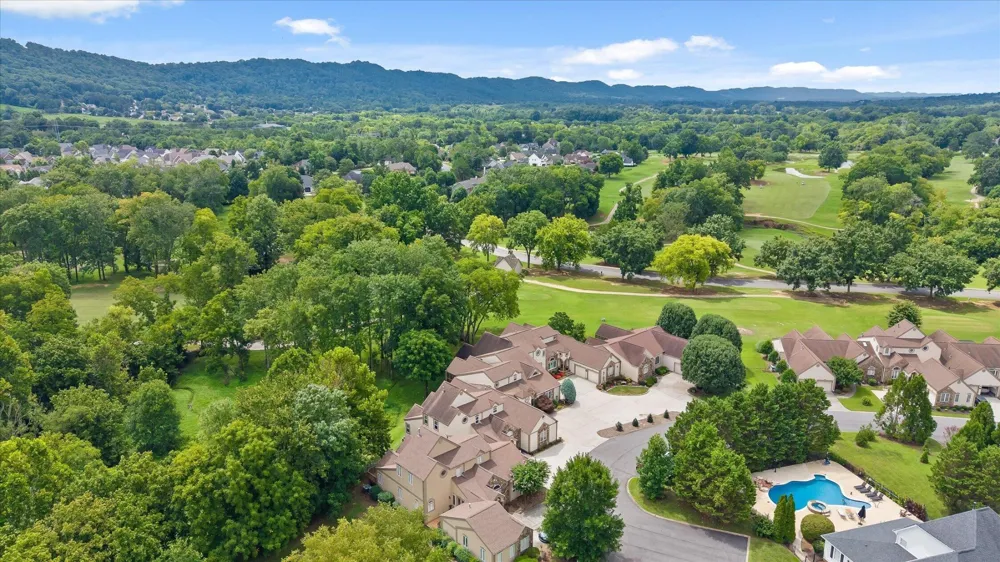 9934 Cattails Meadow Lane Ooltewah, TN 37363