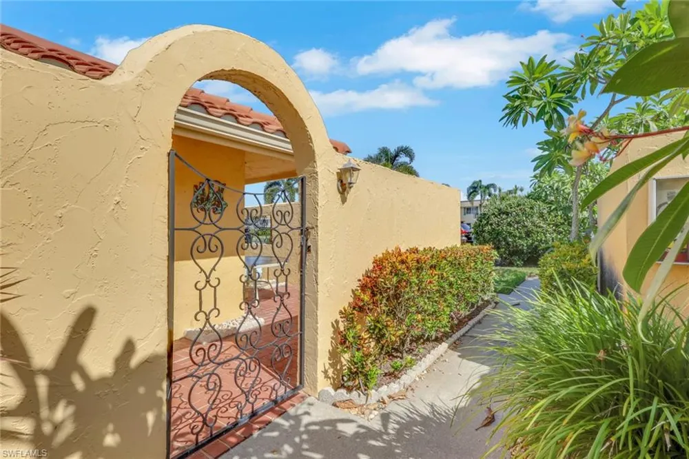 116 Harrison Road #3 Naples, FL 34112