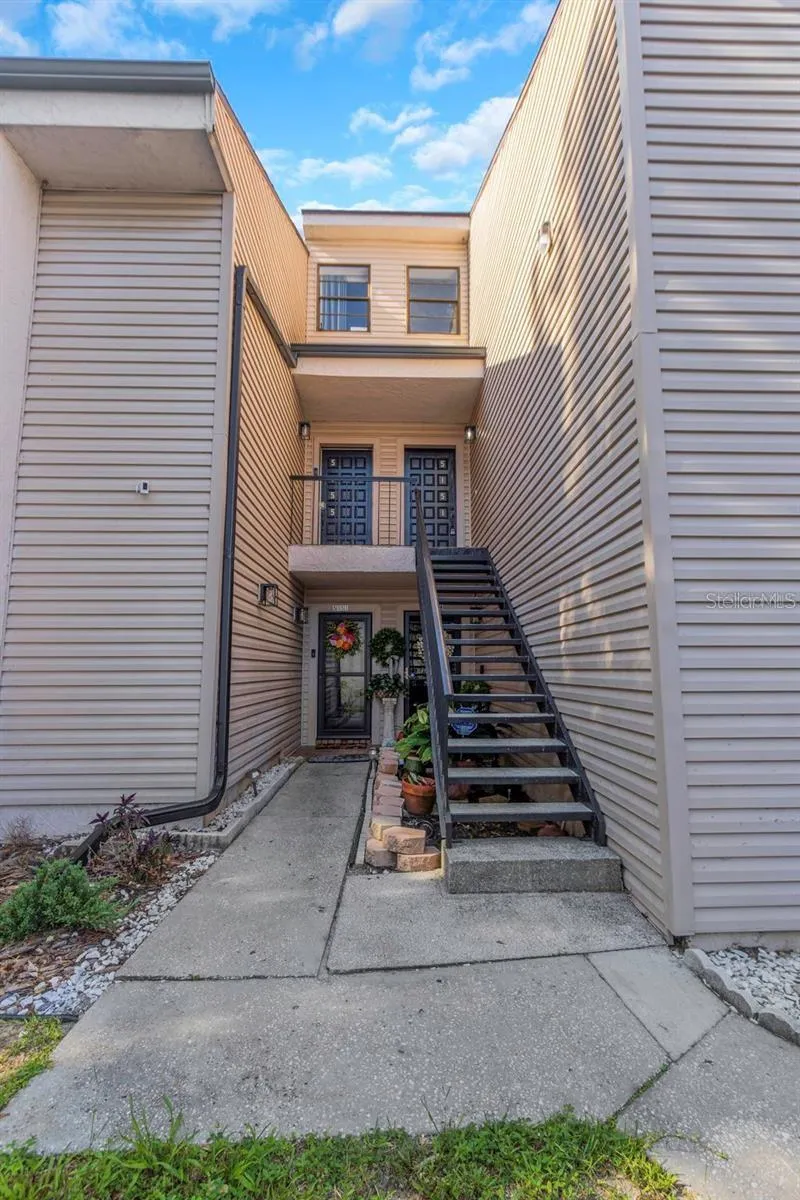 5151 PURITAN CIRCLE #1022 Tampa, FL 33617