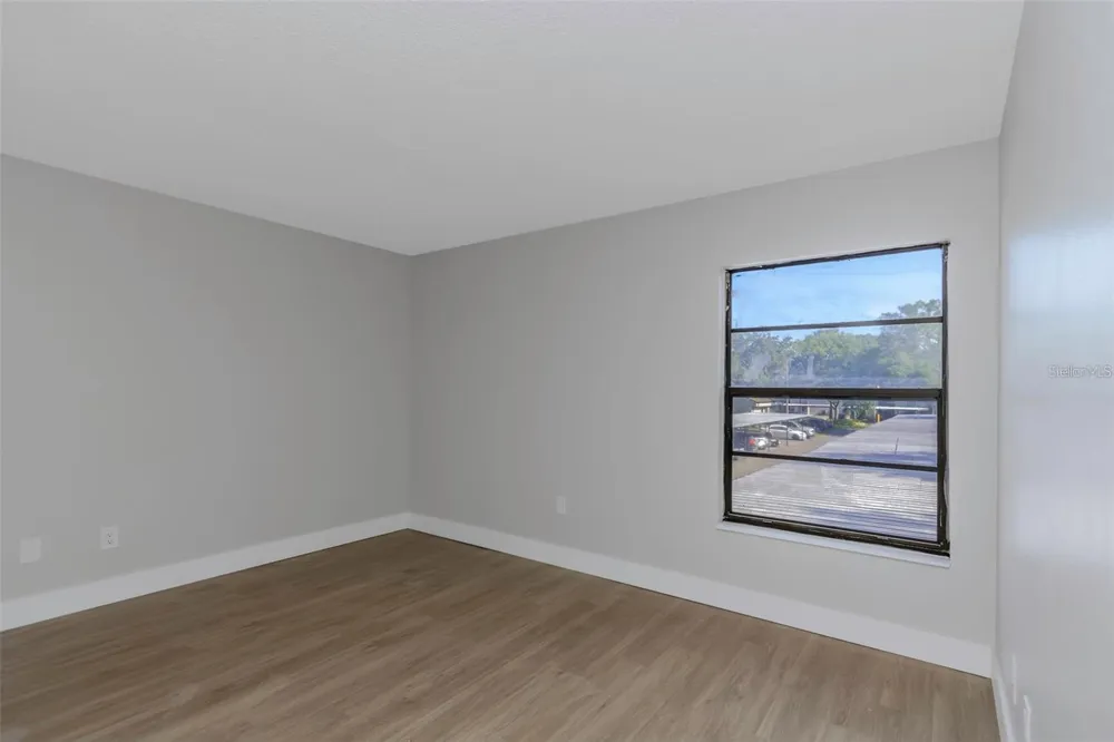 5151 PURITAN CIRCLE #1022 Tampa, FL 33617