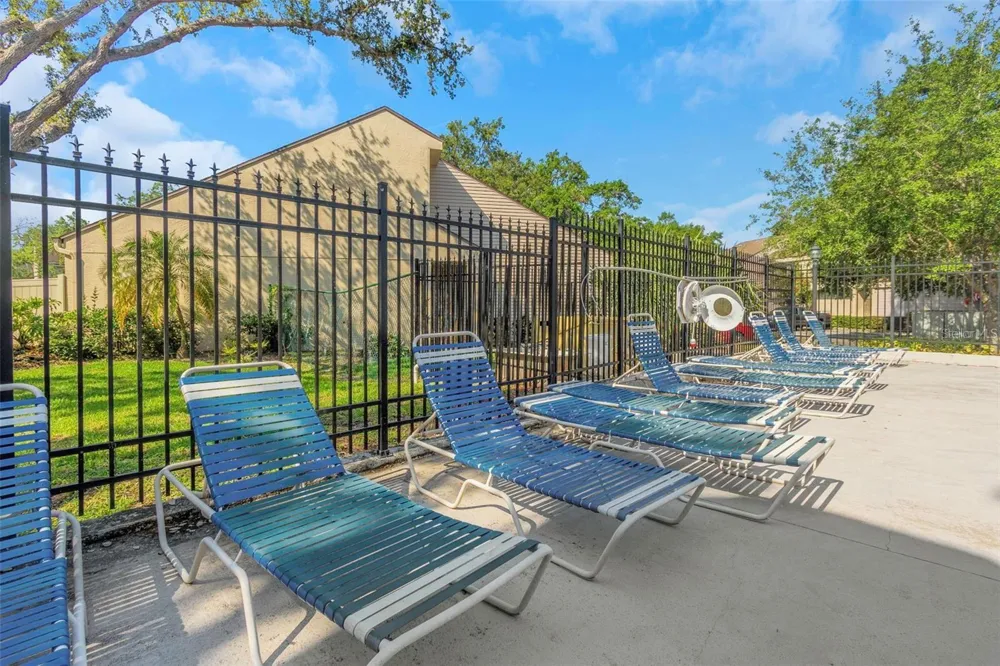 5151 PURITAN CIRCLE #1022 Tampa, FL 33617