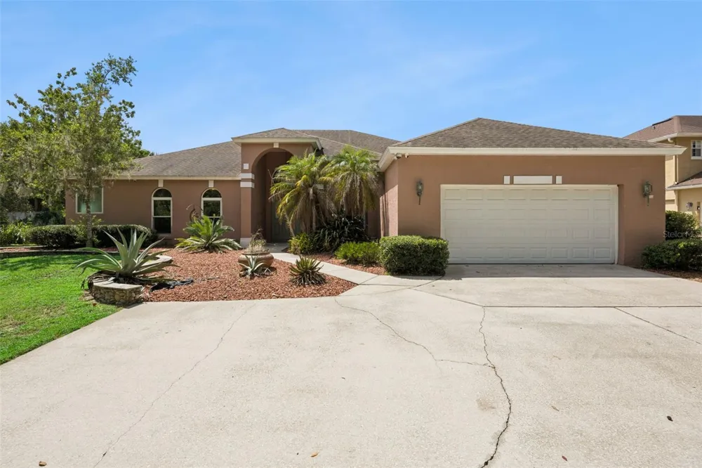 1006 PANTHER STREET Oviedo, FL 32765