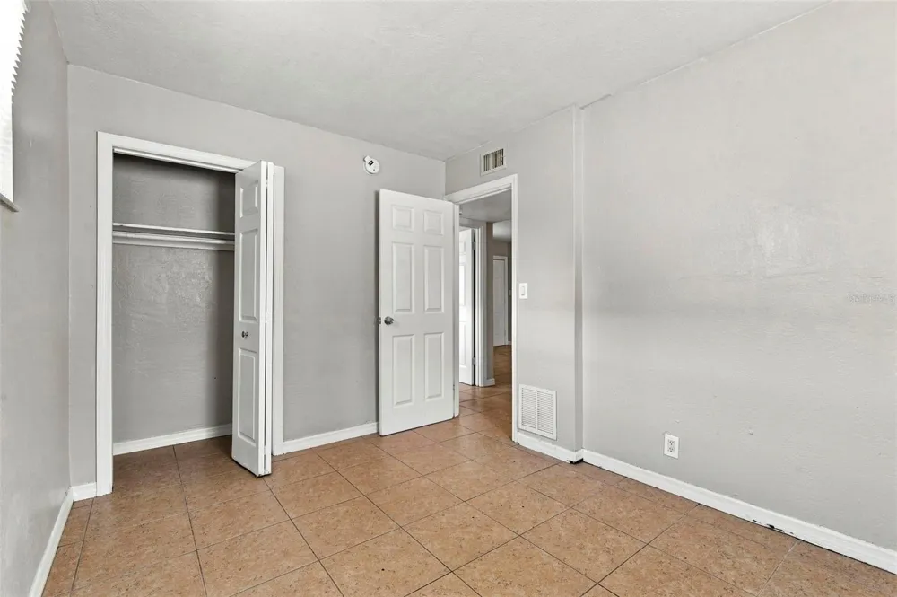 1771 RUSSELL STREET S #1 St Petersburg, FL 33712