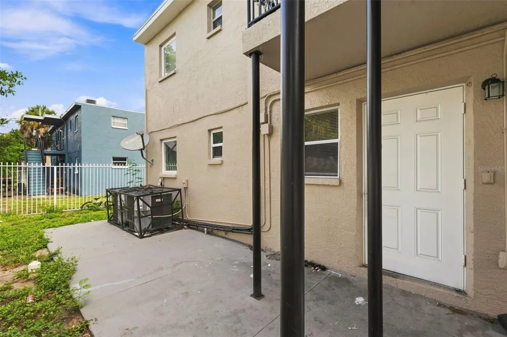 1771 RUSSELL STREET S #1 St Petersburg, FL 33712