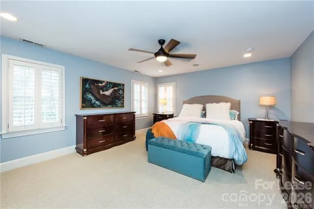 2842 Chelsea Drive Charlotte, NC 28209