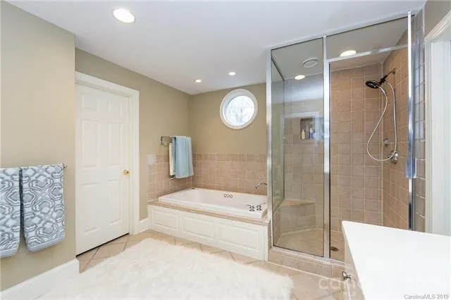 2842 Chelsea Drive Charlotte, NC 28209