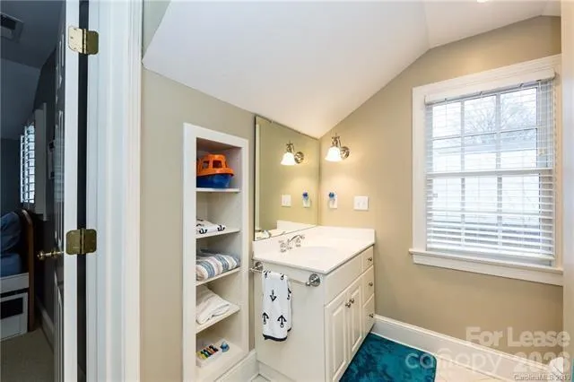 2842 Chelsea Drive Charlotte, NC 28209