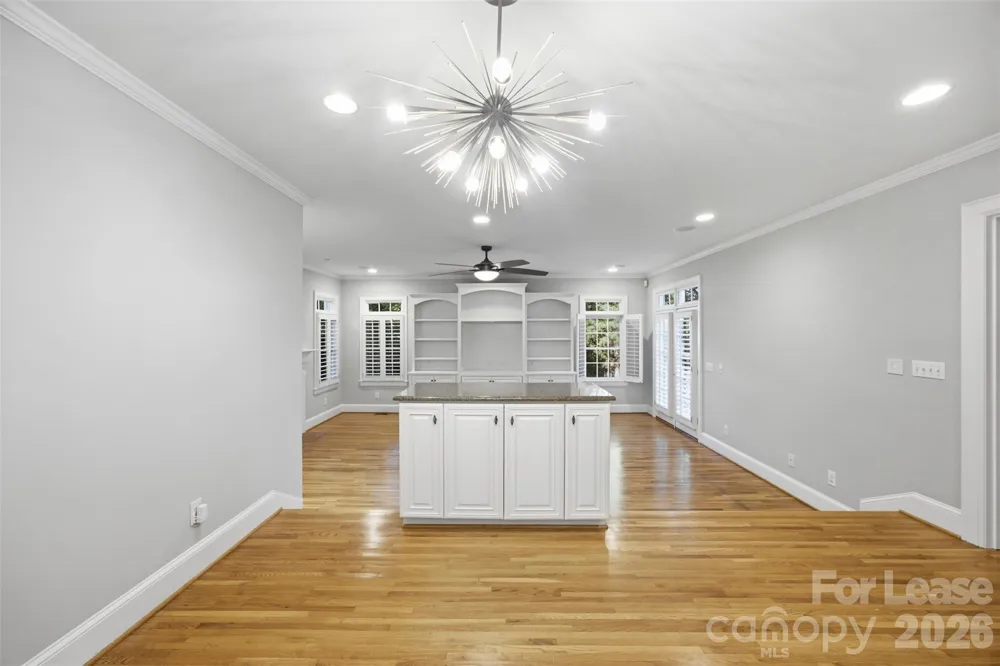 2842 Chelsea Drive Charlotte, NC 28209