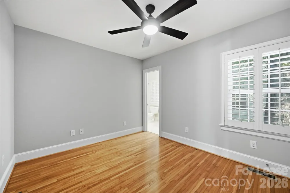 2842 Chelsea Drive Charlotte, NC 28209