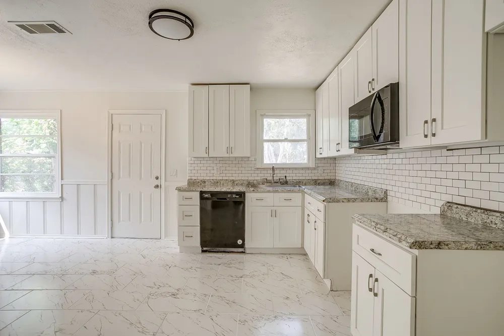 5736 Tracyne Drive Westworth Village, TX 76114