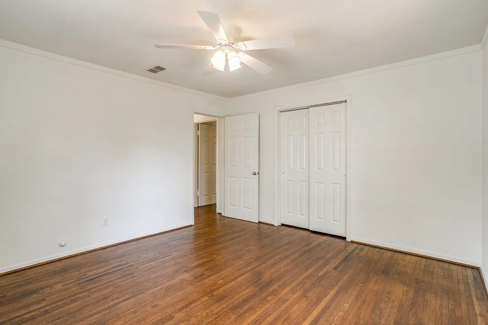 5736 Tracyne Drive Westworth Village, TX 76114