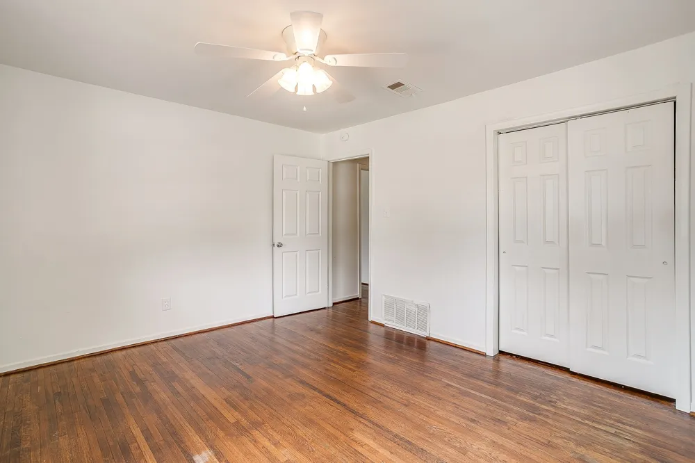 5736 Tracyne Drive Westworth Village, TX 76114