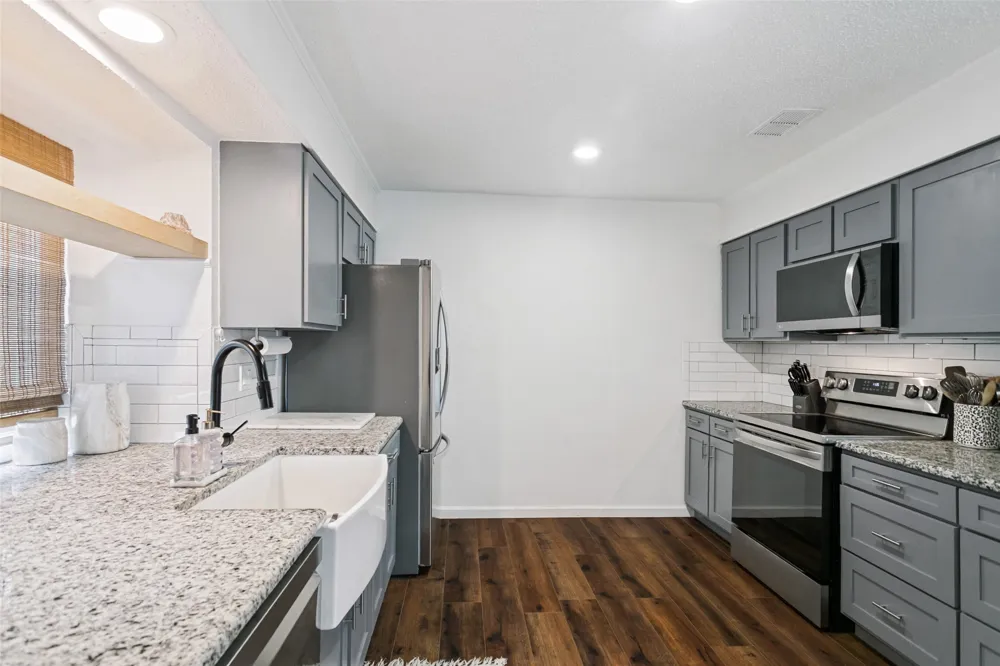 6823 Sharps Drive Plano, TX 75023