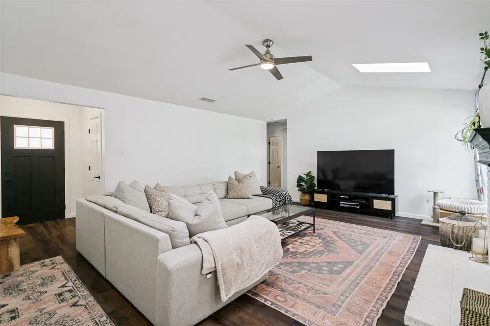 6823 Sharps Drive Plano, TX 75023