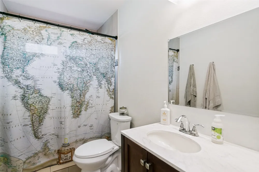 6823 Sharps Drive Plano, TX 75023