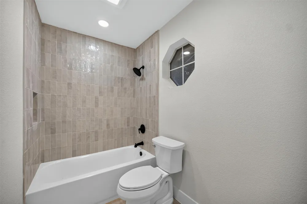 3041 Hillingdon Drive Richardson, TX 75082