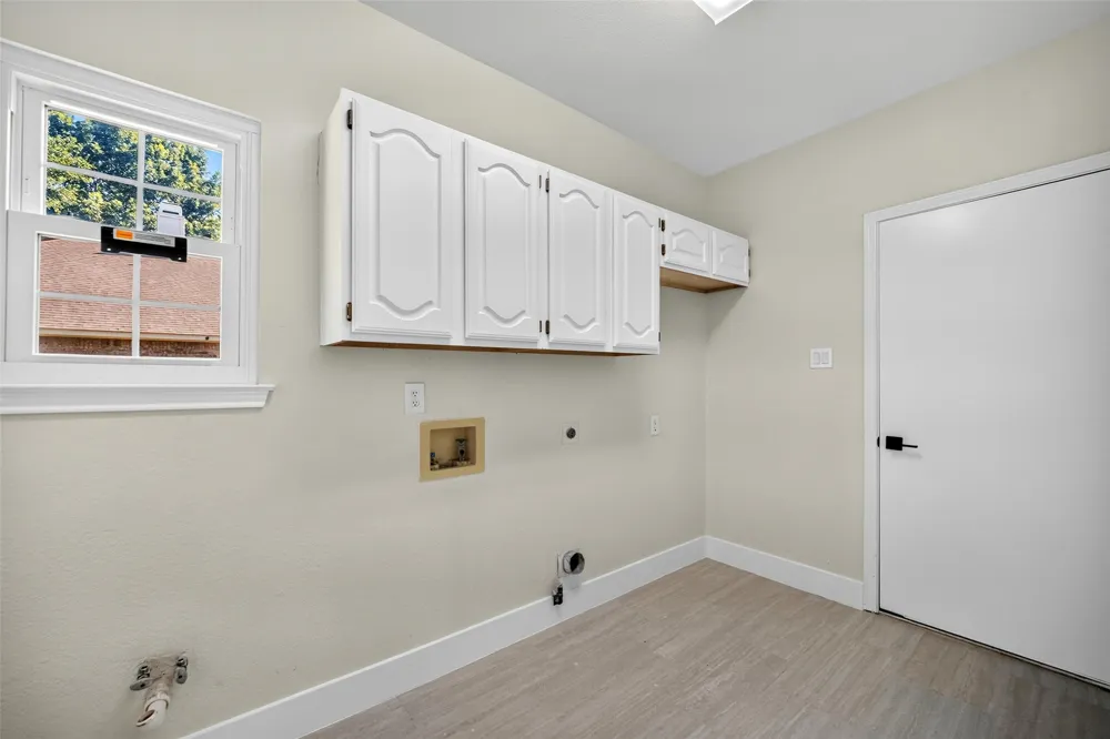 3041 Hillingdon Drive Richardson, TX 75082