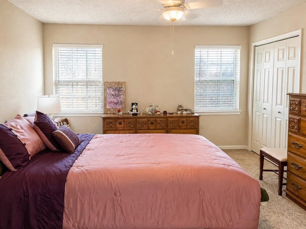 3122 Lark Lane Irving, TX 75062