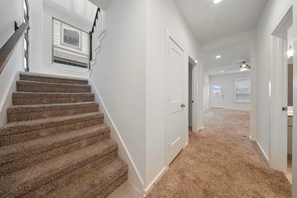 1615 Rustling Creek Drive Missouri City, TX 77459