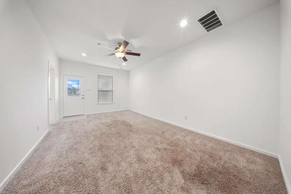 1615 Rustling Creek Drive Missouri City, TX 77459