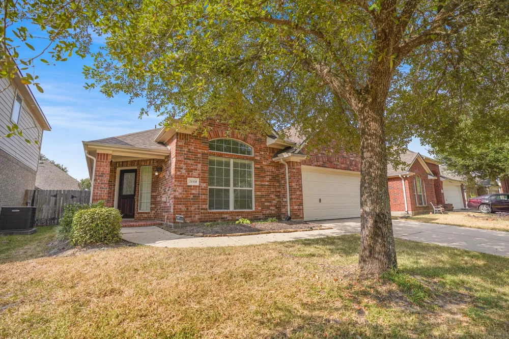 21558 Duke Alexander Drive Kingwood, TX 77339