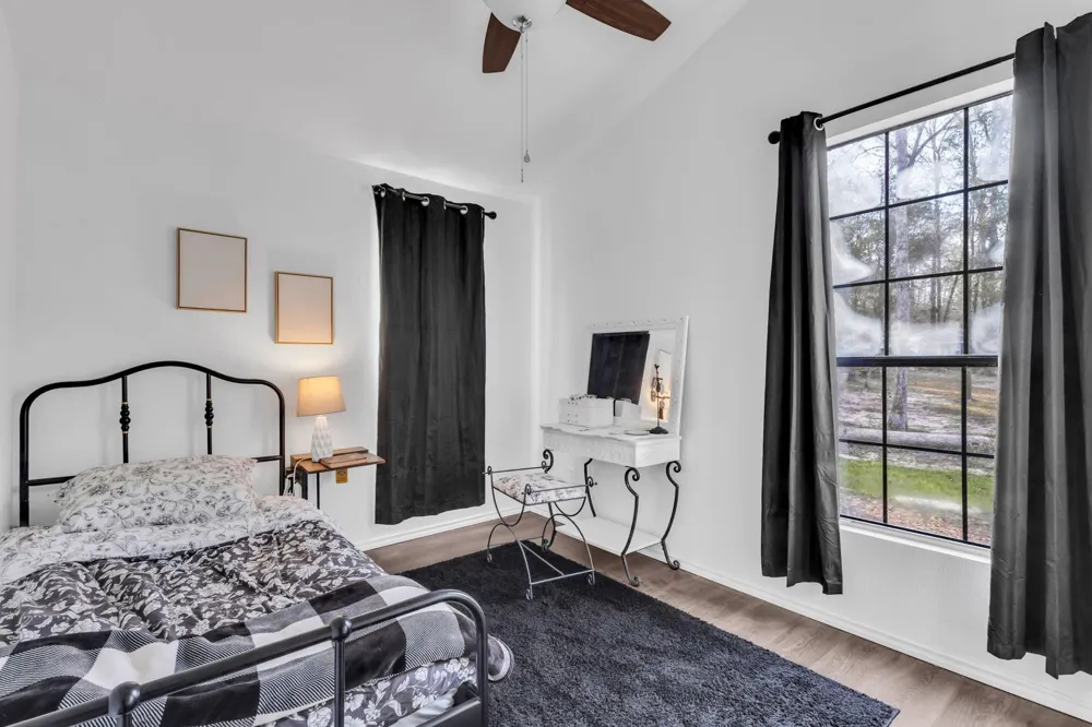 208 Dogwood Circle Ivanhoe, TX 75979