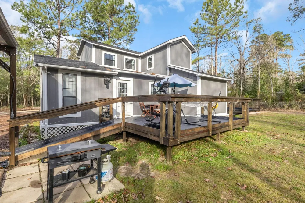 208 Dogwood Circle Ivanhoe, TX 75979