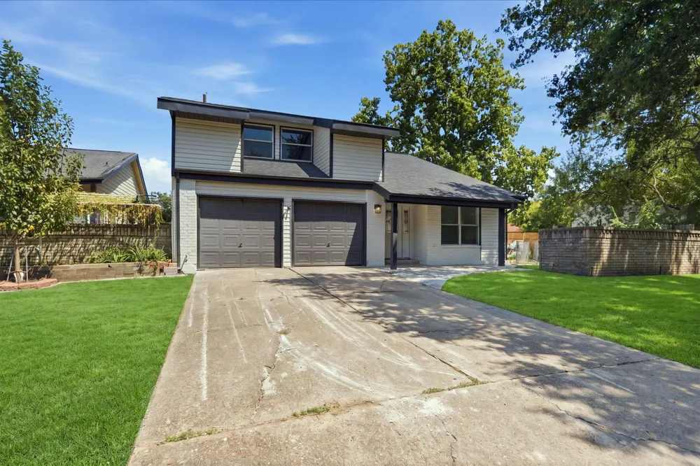 2719 Windchase Boulevard Houston, TX 77082