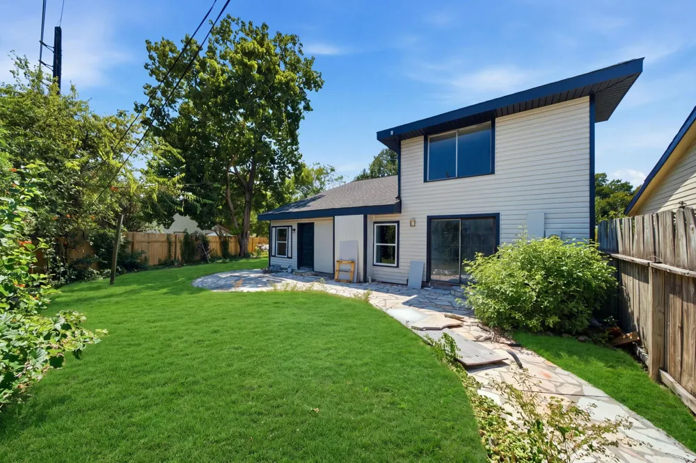 2719 Windchase Boulevard Houston, TX 77082