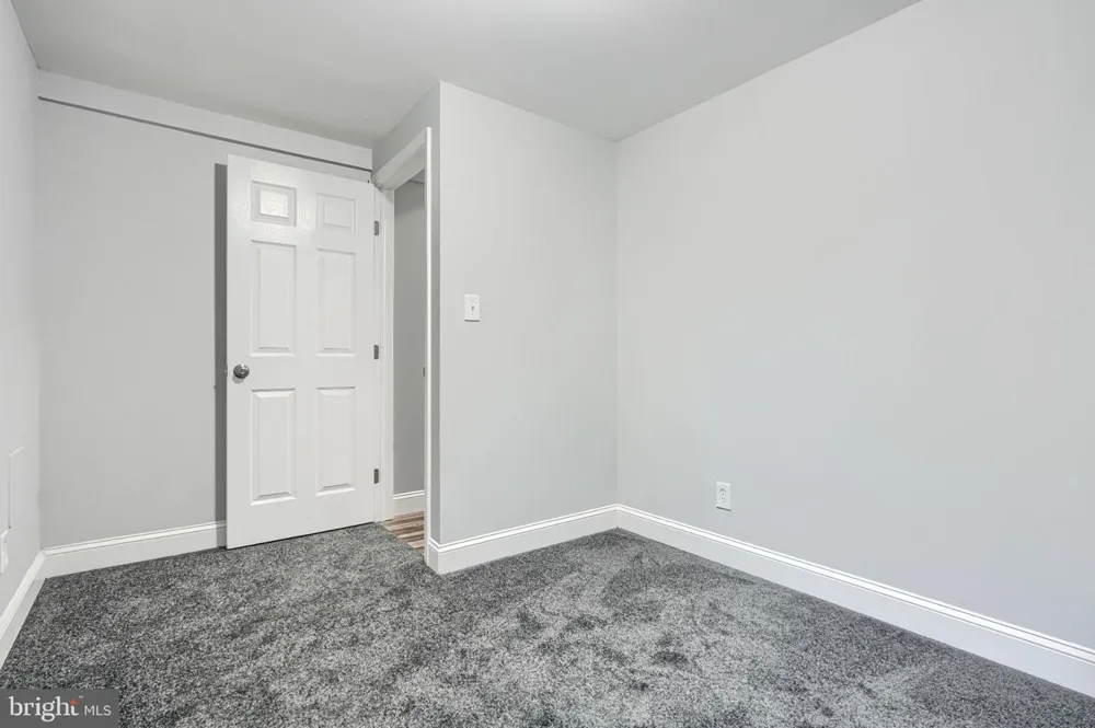 1543 PENROSE AVENUE Baltimore, MD 21223