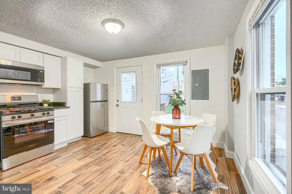 1543 PENROSE AVENUE Baltimore, MD 21223
