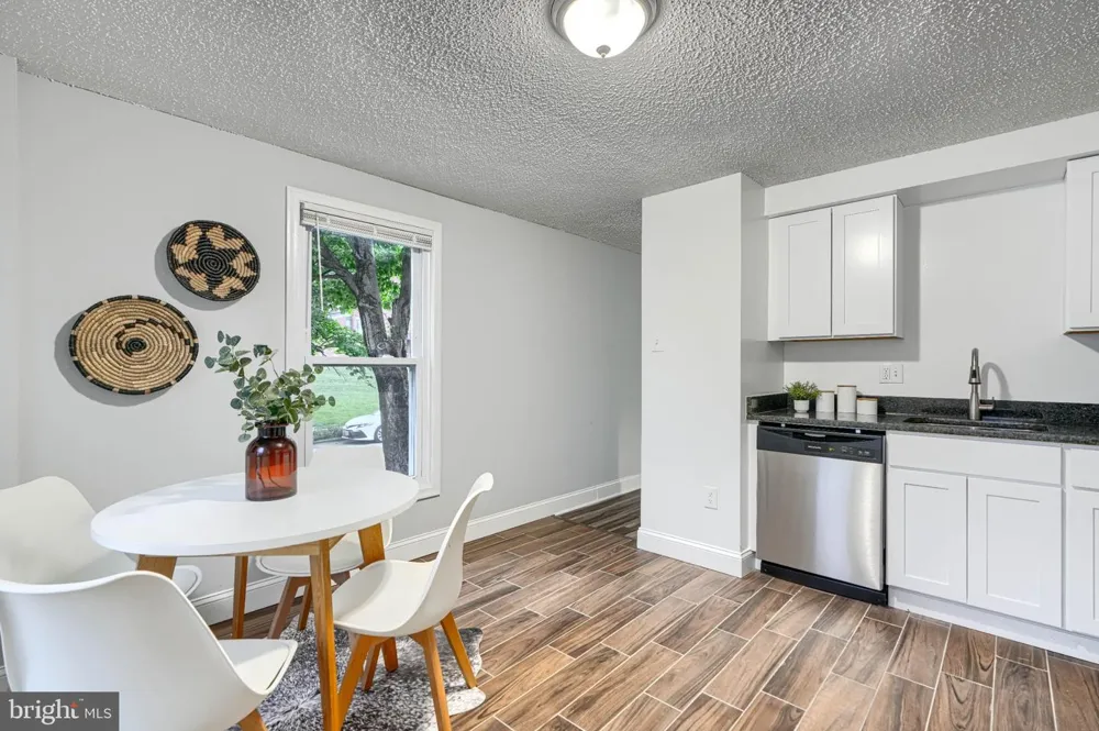 1543 PENROSE AVENUE Baltimore, MD 21223