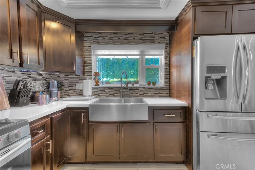 15906 Rowland La Puente, CA 91744
